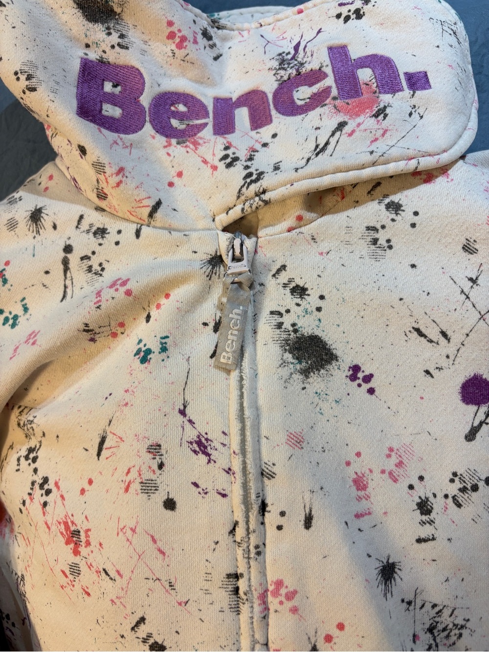 Bench Vintage Funnel Neck Paint-Splatter Lightweight Jacket in White, Pink, etc - Picture 8 of 10